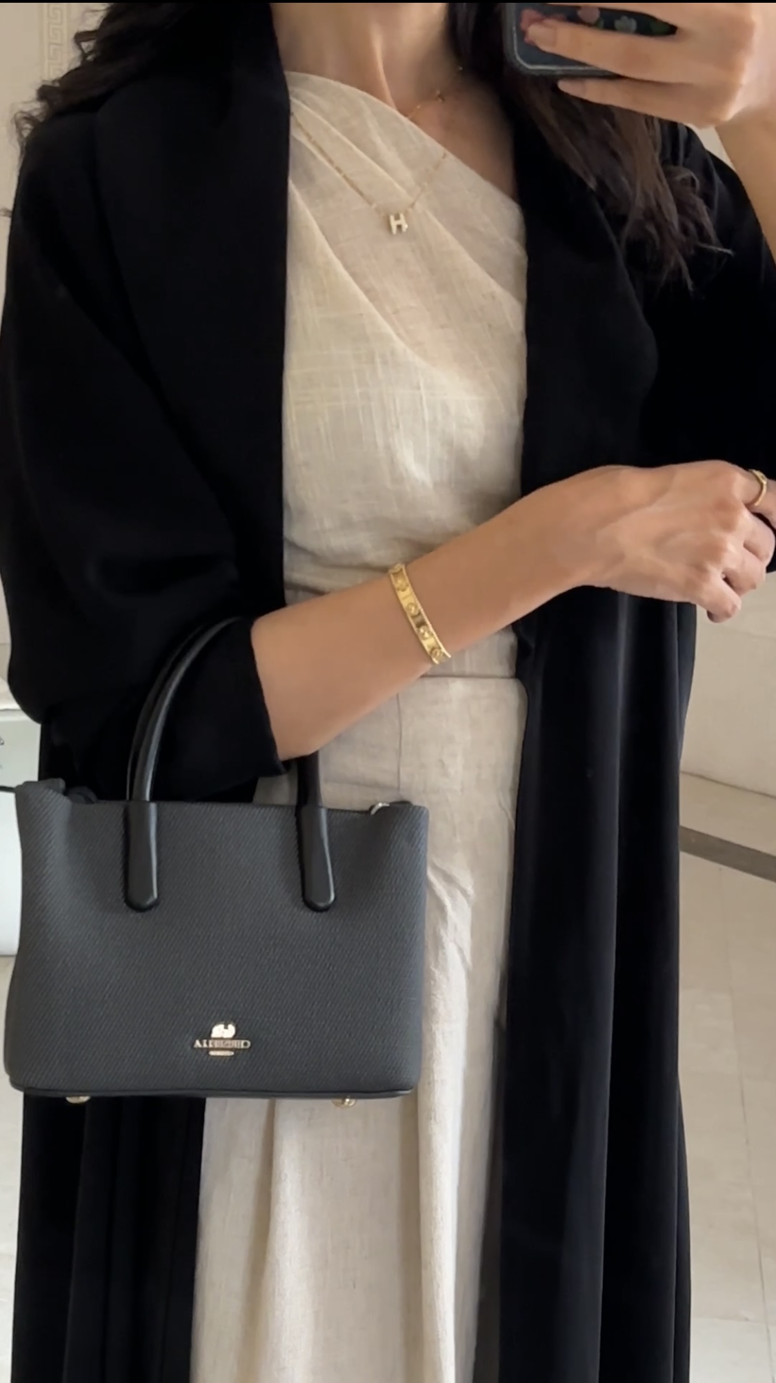 كياتة شنطة ميلا من ساس بوتيك..و بخصم م يتفوتت❤️🔥❤️🔥 كياتة شنطة ميلا من ساس بوتيك..و بخصم م يتفوتت❤️🔥❤️🔥